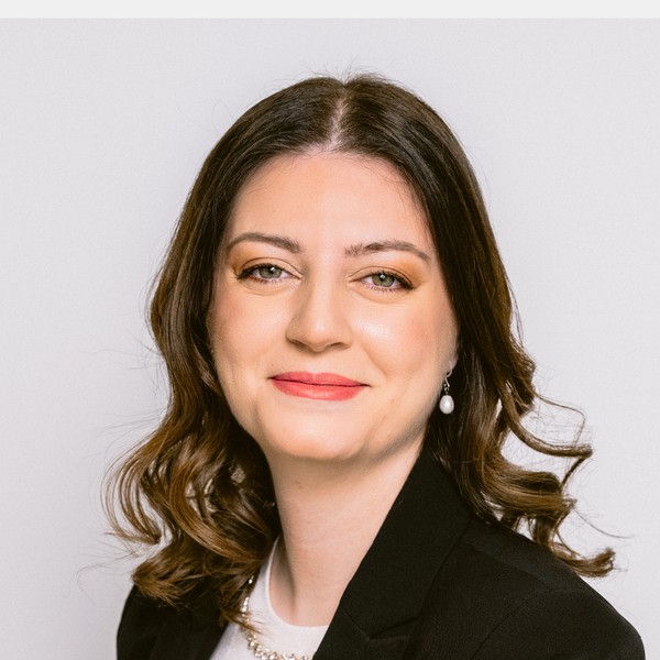 Nadia Maestro